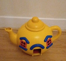 Big Yellow Teapot  House By