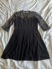 Ladies Size M Oasis Dress -