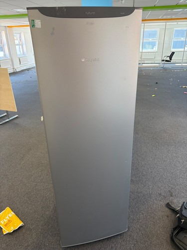 Hotpoint 175cm tall - hotpoint,