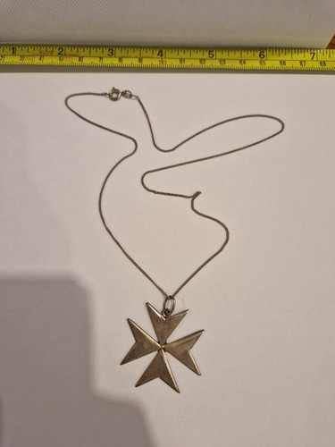Vintage maltese cross pendant - vintage,