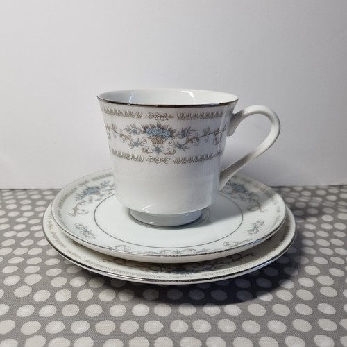 Wade fine porcelain china - wade,