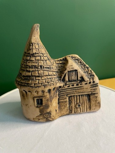 Studio pottery oast - studio,