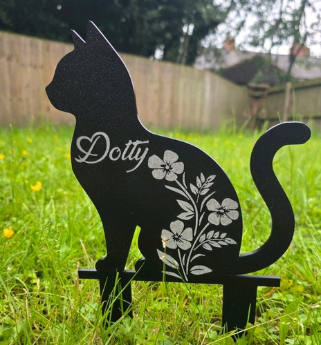 Cat garden memorial grave - memorial,