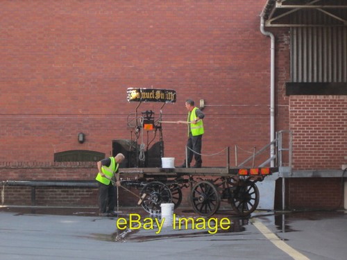 Photo 6x4 cleaning the horse - cleaning,