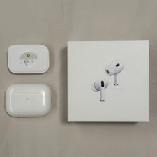 Apple AirPods Pro 2 with MagSafe Wireless Charging Lightning Case Boxed | Reset