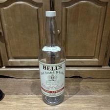 Bell's Old Scotch Whisky 4.5