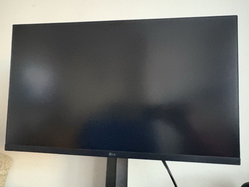 Ultragear gaming monitor - gaming,