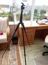 carbon fibre tripod with ball