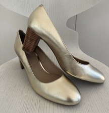 M&S Gold Footglove Women’s