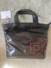 DKNY Black Wash Bag Makeup