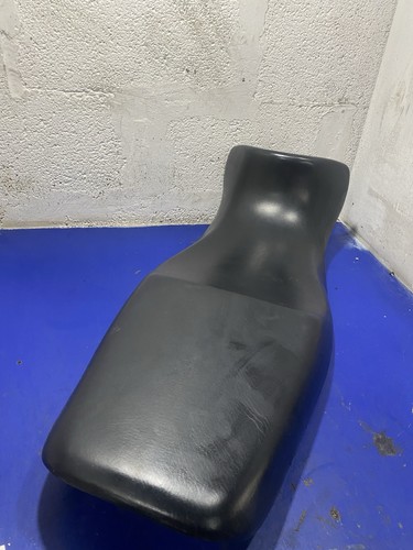 Kawasaki zzr1100d 1994 seat - kawasaki,