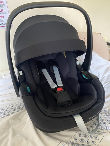 Maxi cosi pebble 360 - 360, black