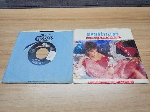 Lot gloria estefan - of, 2