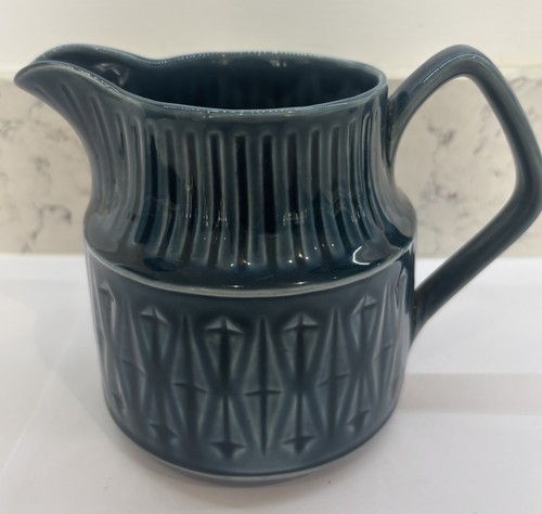 Vintage sadler totem blue jug - blue,