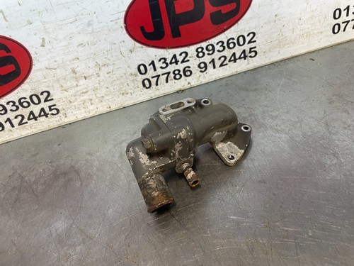 Thermostat housing top hat - hat, x
