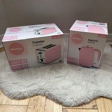 BNIB Bistro Chef Pink / Chrome Retro Style Kettle & Toaster Matching Set
