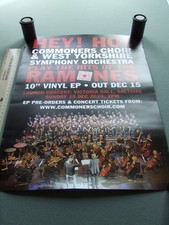 Hey commoners choir - ho!,