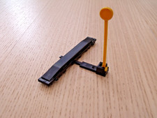 Tri-Ang Hornby R617 Uncoupling Ramp  with post circa 1970's