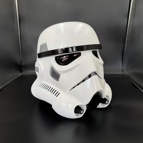 Star wars stormtrooper helmet - star,