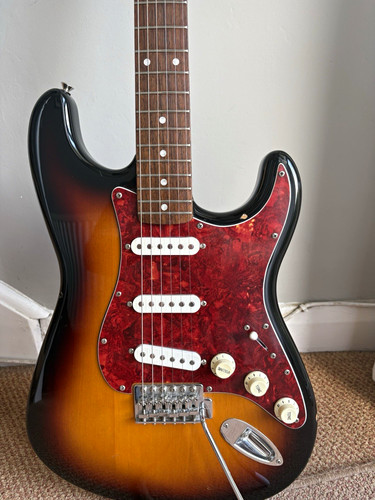 Squier affinity stratocaster - squier,