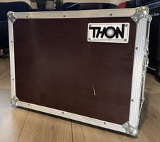 Thon live In Flightcase for