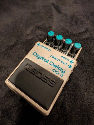 Boss digital delay - dd-3,