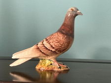 Beswick Bird Brown Pigeon No. 1383 (1021)