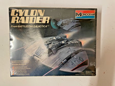 BATTLESTAR GALACTICA CYLON