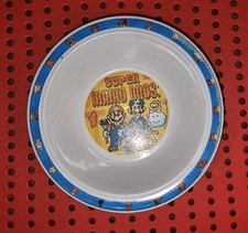 1992 NINTENDO SUPER MARIO BROS PLASTIC CEREAL SOUP BOWL BY BLUEBIRD