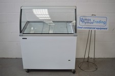 ICE CREAM SHOP FREEZER