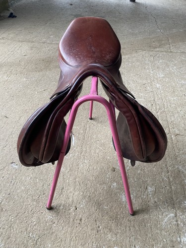 Brown ryder show jump saddle - ryder,