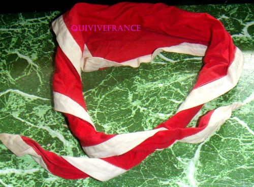 Scout scarf red with - -,