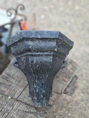 Vintage cast iron gutter rain - ,