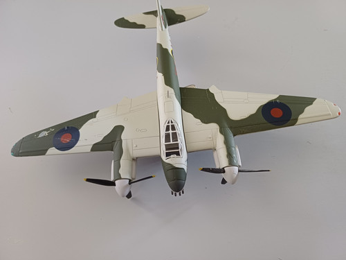 Diecast model aircraft - aircraft, 1:72