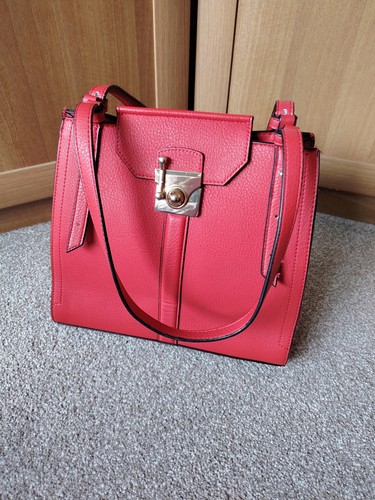 Red hand shoulder bag - hand/shoulder,