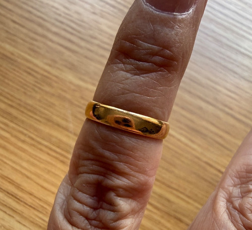 Small vintage 22ct gold - vintage,