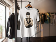 MADONNA SMOKING T SHIRT RETRO