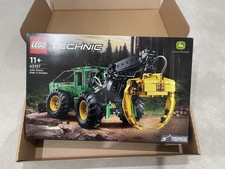 Lego 42157 Technic: John Deere 948L-II Skidder. Brand New & Sealed FAST DISPATCH