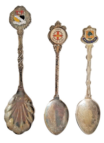 Silver plated tea spoons - x3,