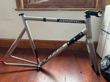 Santa Fixie Raval Frame Set
