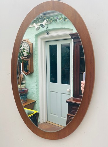 1970s vintage retro - , oval