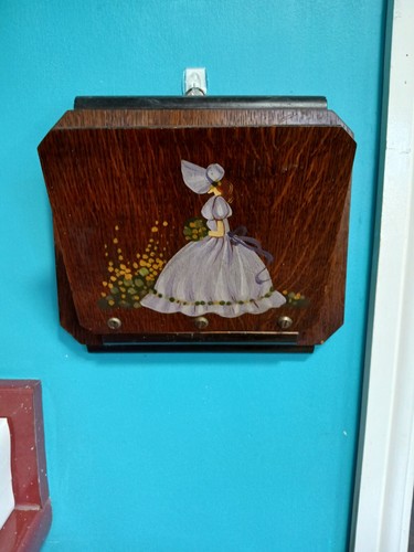 1940s wooden letter - 1940s,
