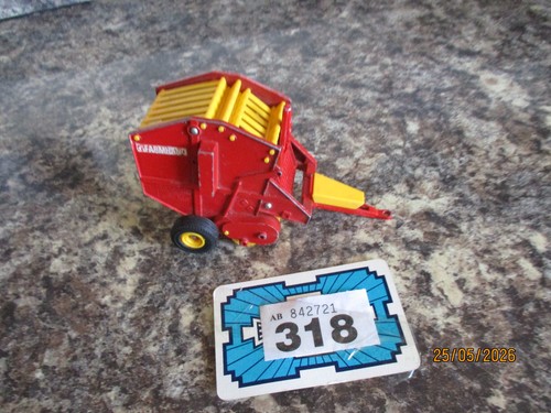Britains new holland baler 376 - new,