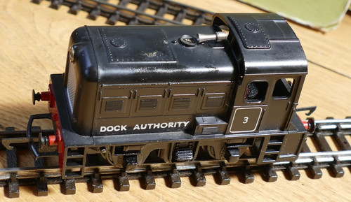 Tri ang dock authority diesel - dock,