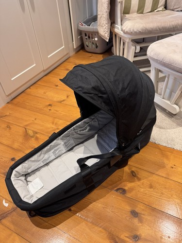 Baby jogger carrycot bassinet - jogger,