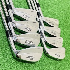 Titleist Iron Set 690MB