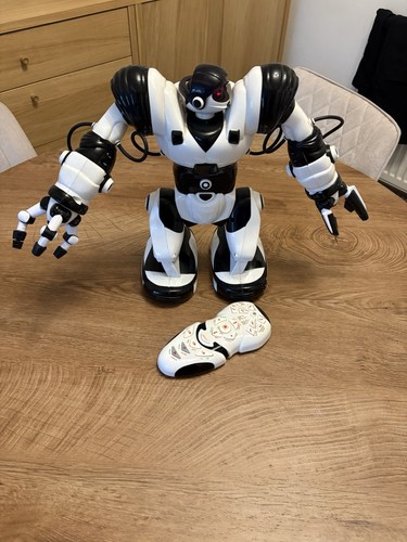 Wow wee robosapien remote - robosapien,