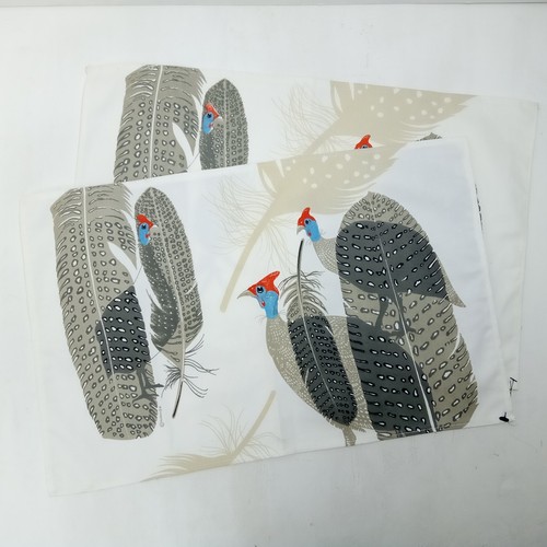 Pair wilson 1994 guinea - wilson,