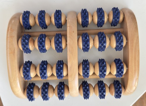 Wooden foot massager - massager, 9.5