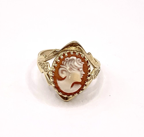 Cameo ring 9ct gold should - cameo,